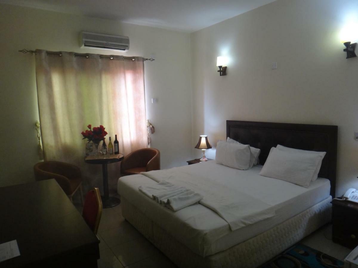 Quality Hotel 주바 외부 사진